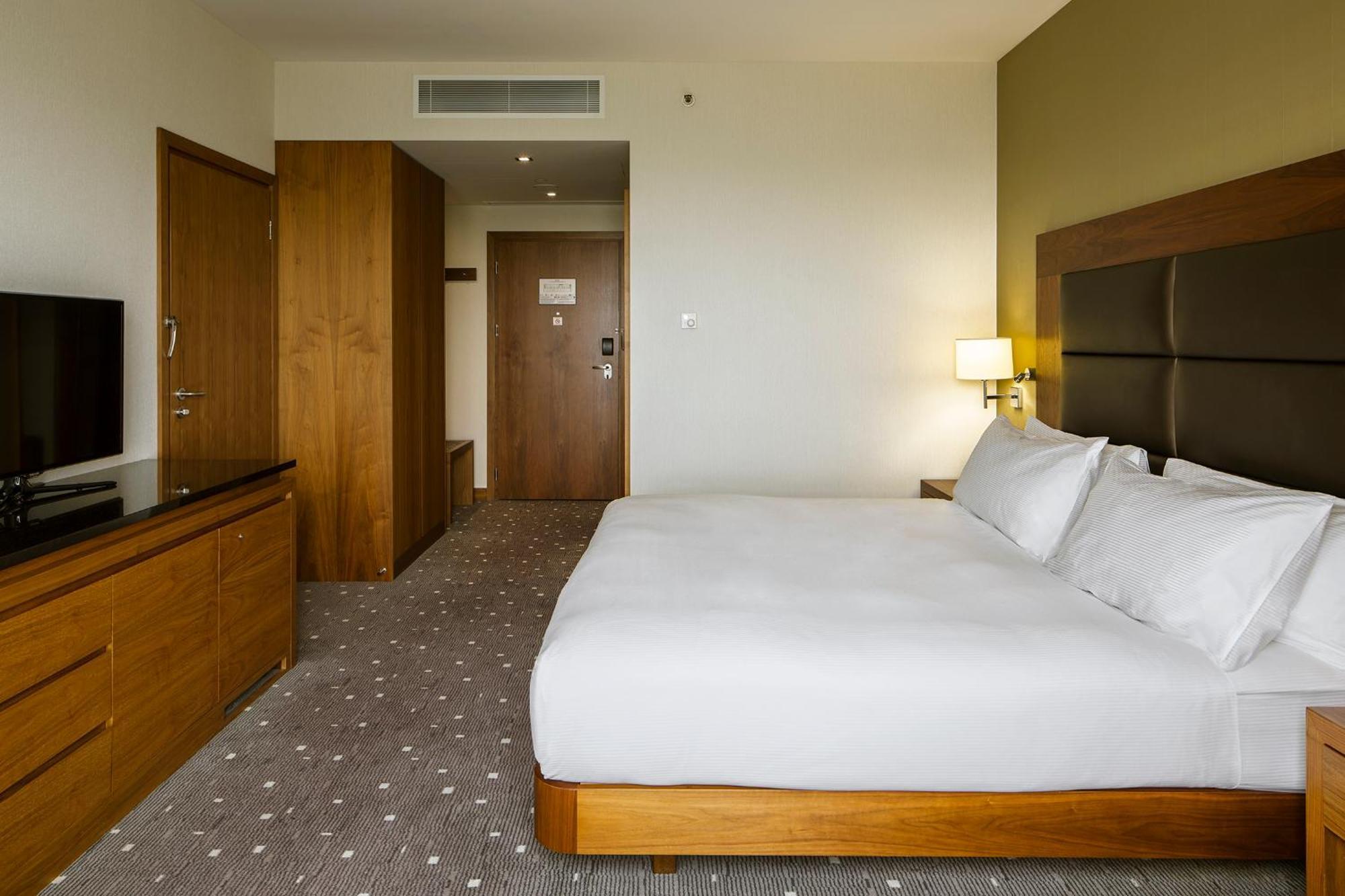 Doubletree By Hilton Lodz Hotel Eksteriør billede