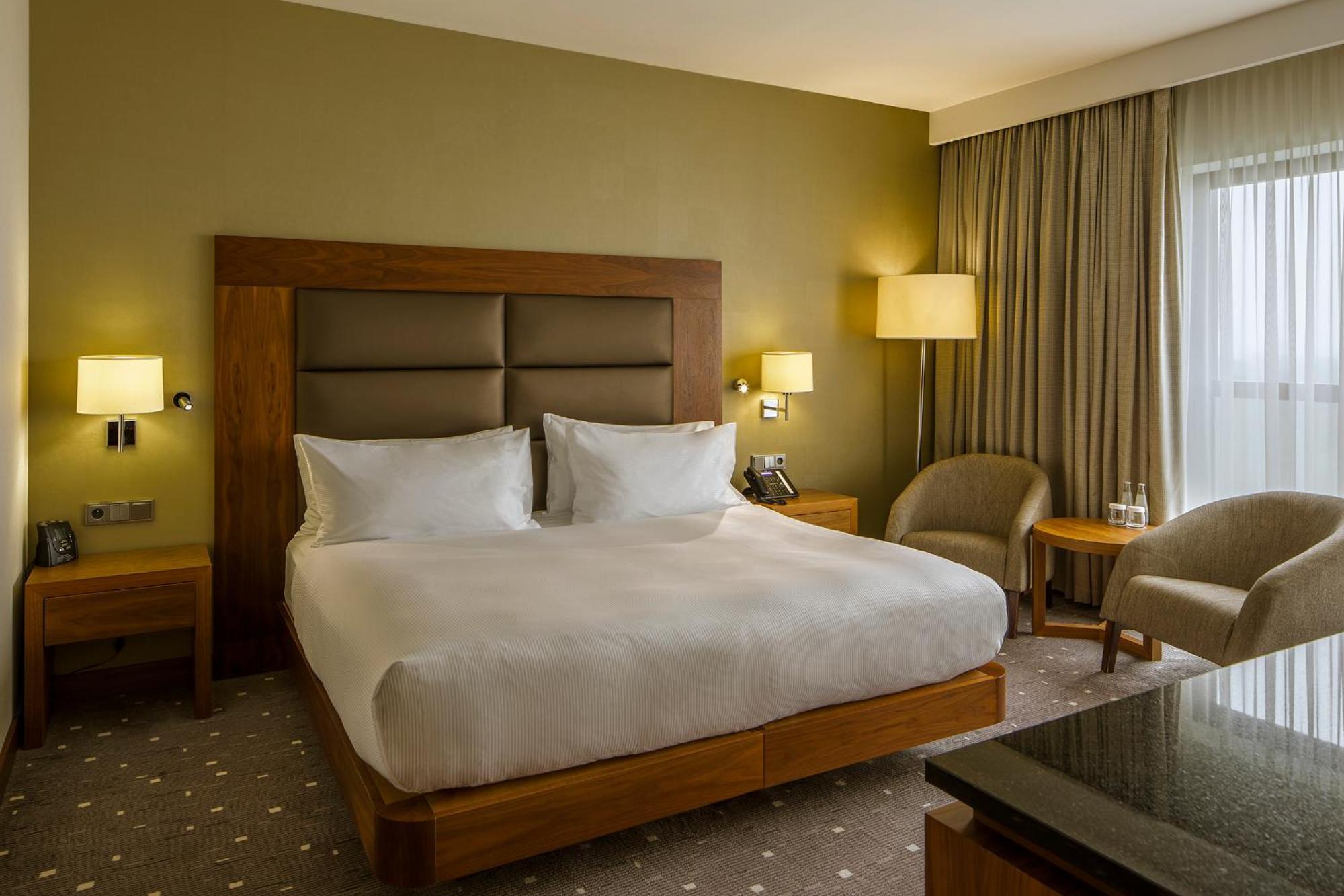 Doubletree By Hilton Lodz Hotel Eksteriør billede
